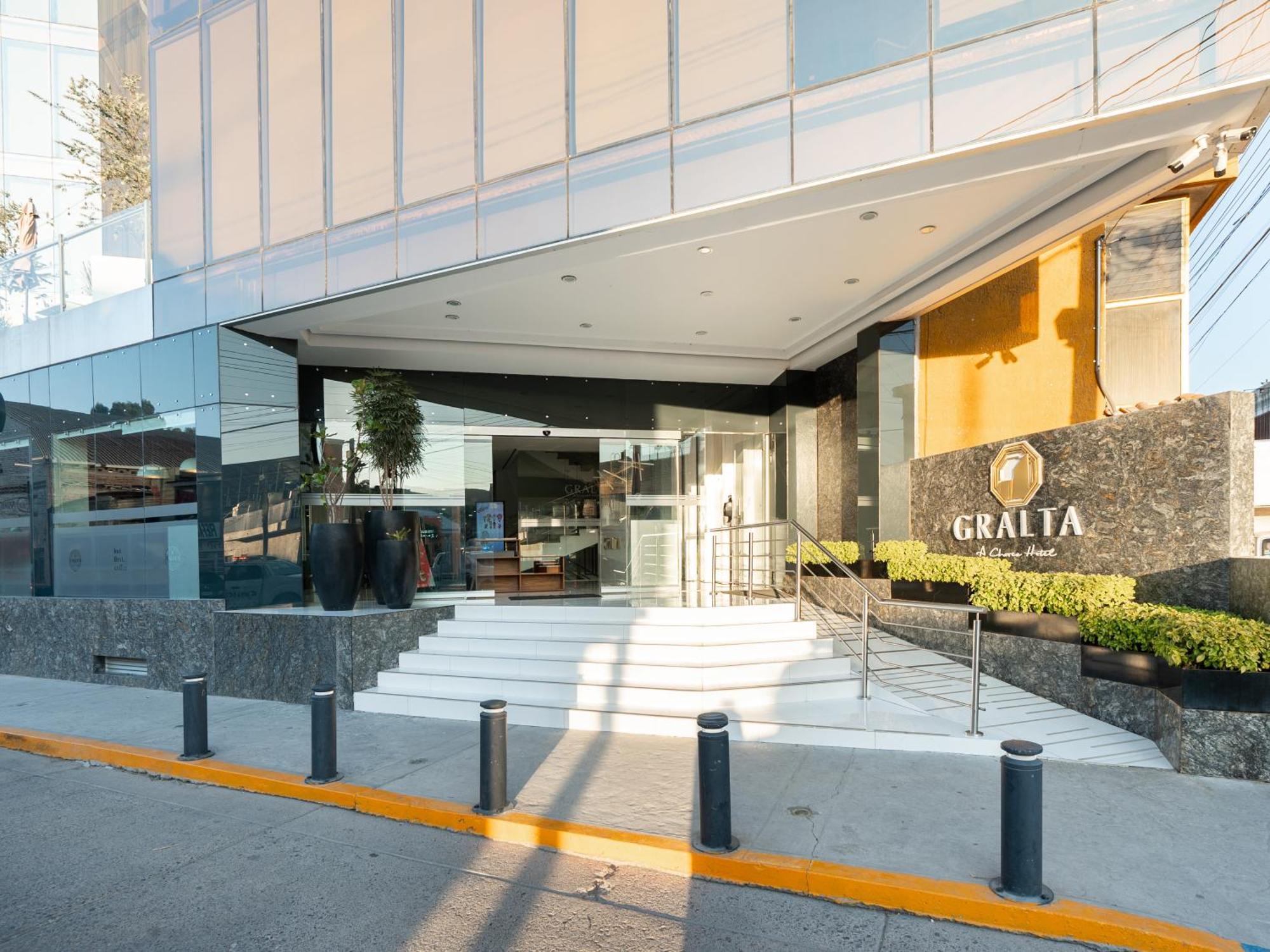 Hotel Gralta Jalostotitlan المظهر الخارجي الصورة